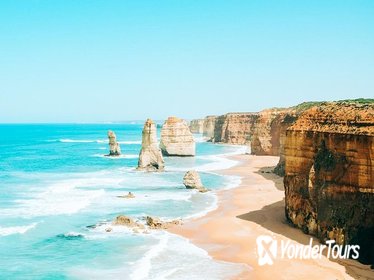 12 Apostles & Great Ocean Road Hiking Day Tour from Melbourne