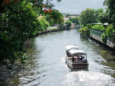 1-Hour Boat Charter Bangkok Noi Canal