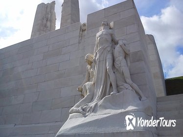 2 day Canadian Somme and Flanders battlefield tour starting from Ypres or Bruges