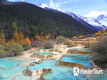 2-Day Jiuzhaigou and Huanglong National Parks Independent Tour from Chengdu by Air