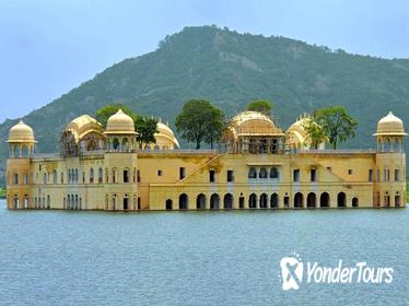 3-Day Private Tour of Jaipur From Delhi With Heritage Home Stay