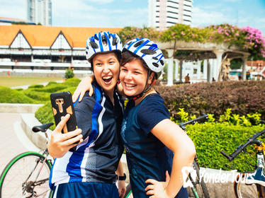 3-Hour Kuala Lumpur City Tour by Bike
