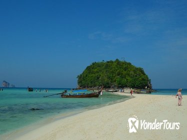 4-Island Speedboat Tour with Lunch from Krabi
