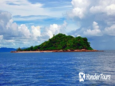 5-Hour Tour to Coral Island by Speedboat from Pattaya