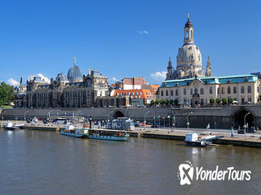 8-Day Private Tour from Frankfurt to Weimar, Dresden, Berlin and Hamburg
