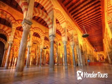 Alcazar, Mosque of Cordoba, Jewish Quarter, and Synagogue Tour from Seville