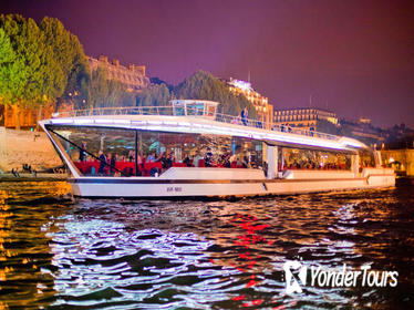 Bateaux Mouches Paris Seine Early Evening Dinner Cruise