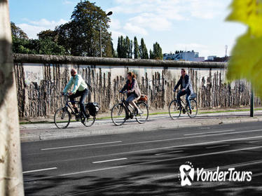 Berlin Wall and Third Reich History 3-Hour Bike Tour in Berlin