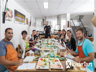 Choose Your 5 Dishes: Half-Day Cooking Class in Bangkok with Market Tour