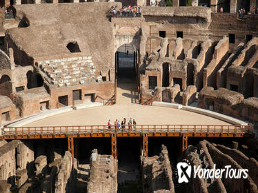 Colosseum Express Tour with Gladiators Privileged Entrance and Arena Floor