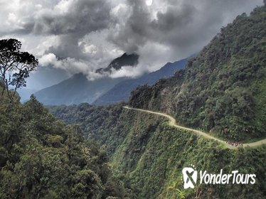 Death Road: Mountain Bike Tour on the World's Most Dangerous Road