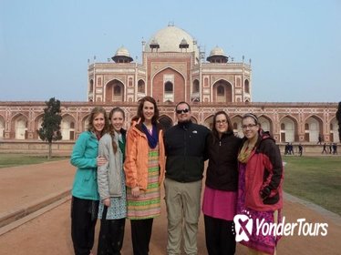 Delhi Day Tours (OLD Delhi AND NEW DELHI) with Lunch, Entrance and Tour Guide