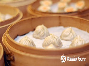 Din Tai Fung Dinner and VIP Class River Cruise Experience in Shanghai