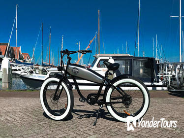 E-fatbike rental and One-day bus ticket Amsterdam region - Countryside Amsterdam