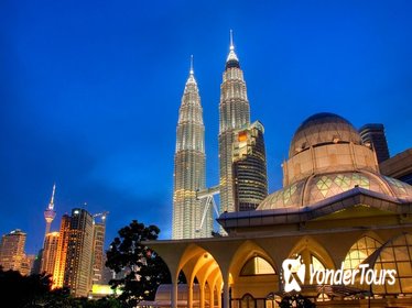 Full-Day Kuala Lumpur City Tour including Petronas Towers and Batu Caves