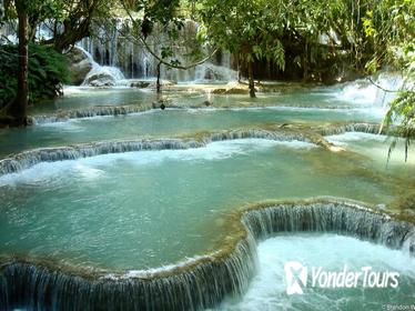 Full-Day Luang Prabang Highlights Tour Including Kuangsi Waterfall