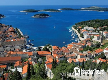 Full-Day Private Hvar, Brac, and Pakleni Islands Boat Cruise from Trogir