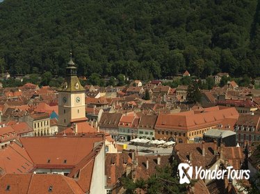 Full-Day Private Tour of Brasov City and Peles Castle from Bucharest