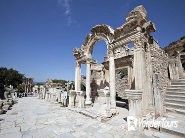 Full-Day Private Tour: Highlights of Ephesus from Kusadasi