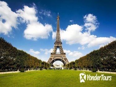 Full-Day Self-Guided Paris Tour from London by Eurostar with Seine River Cruise