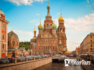 Full-Day St. Petersburg Shore Excursion: City Tour Including Peterhof and Early Admission to Hermitage Museum