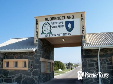Full-Day Walk to Freedom Tour in Cape Town Including Robben Island