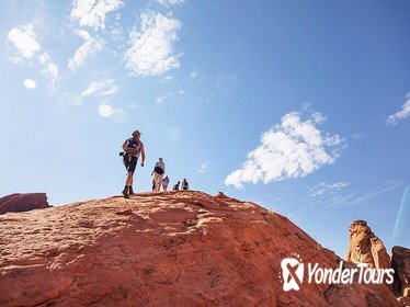 Half-Day Hiking Tour in the Valley of Fire from Las Vegas