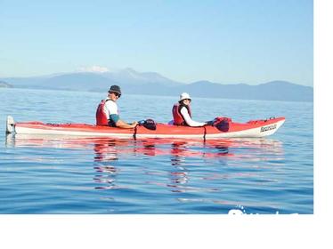 Half-Day Kayak to the Maori Carvings from Taupo