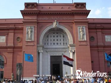 Half-Day Private Guided Tour to the Egyptian Museum in Cairo
