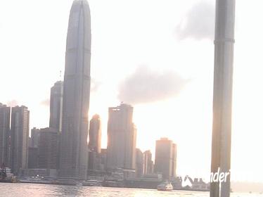 Hong Kong Harbour and Temple 3-Hour Cruise