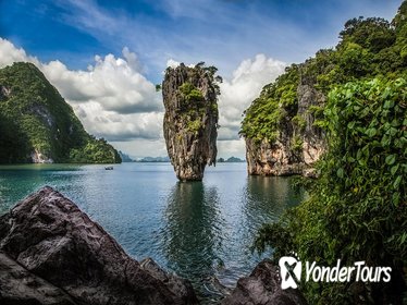 James Bond & Hong Island (Phang Nga) Canoeing Speedboat Tour