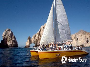 Jazz and Wine Sunset Cruise in Los Cabos