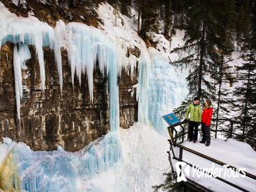 Johnston Canyon Icewalk from Banff
