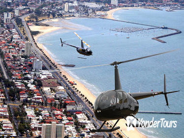 Melbourne Helicopter Tour: City Center and St Kilda Beach