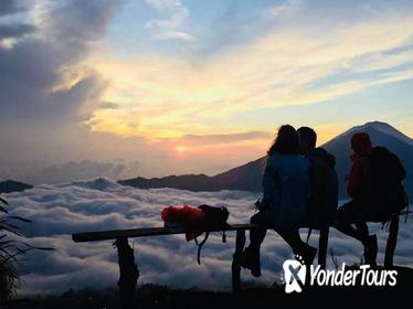 Mt Batur Sunrise Trekking And Breakfast On the Peak