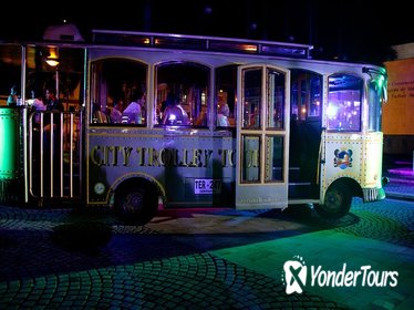 Night Trolley Sightseeing in Cartagena