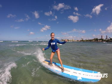 Oahu Shore Excursion: Small-Group Private Surfing or Stand-Up Paddleboard Lesson