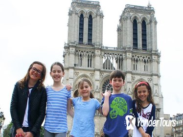 Paris Notre Dame Pantheon and Latin Quarter Private Tour for Kids and Families