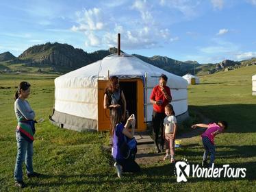 Private 3-Day Tour of National Parks From Ulaanbaatar