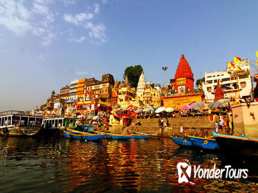 Private 3-Night Varanasi and Delhi Tour Round-Trip from Delhi by Train