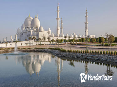 Private Abu Dhabi City Tour : Sheikh Zayed Mosque & Heritage Village
