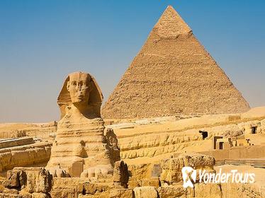 Private Day Tour to Giza Pyramids, Sphinx and Egyptian Museum in Cairo