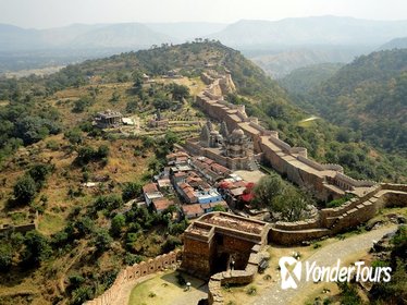 Private Day Trip to Kumbhalgarh Fort Including Lunch at Kumbhalgarh Royal Villas