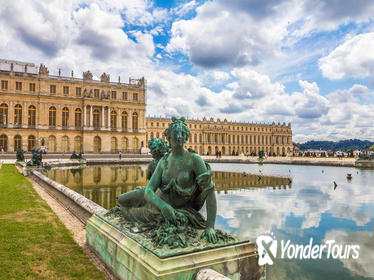 Private Full-Day Palace and Park of Versailles Guided Tour