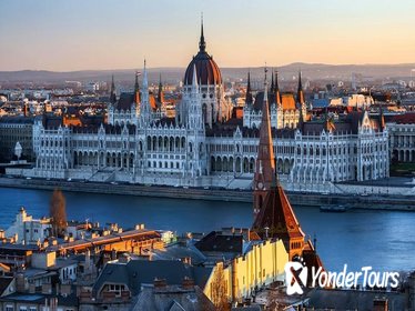 Private Half Day City Tour of Budapest with private driver and separate guide