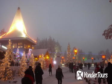 Private Rovaniemi Snowmobile Tour: Visit a Reindeer Farm and Meet Santa