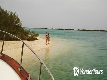 Private Tour for Two: Romantic Curacao by Land and Sea