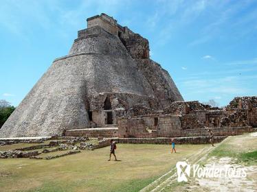 Private Tour to Uxmal and Kabah from Merida