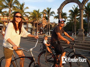 Private Tour: El Malecon Boardwalk Bike Ride