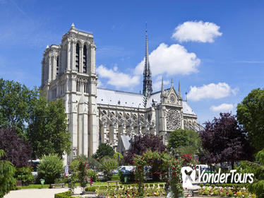 Private Tour: Notre Dame Cathedral, the Sainte Chapelle and the Conciergerie